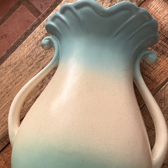 RARE Vintage Original Hull Art Bow Knot Double Handle Vase B-7-8.5” - Picture 11 of 16